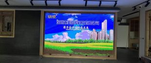 觸控延遲0.01秒 vs 0.1秒：差10倍的價(jià)格背后，會(huì)議平板觸控技術(shù)的水有多深？”